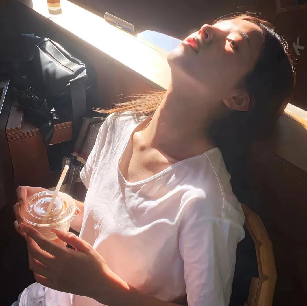 错爱情深，靳总请离婚